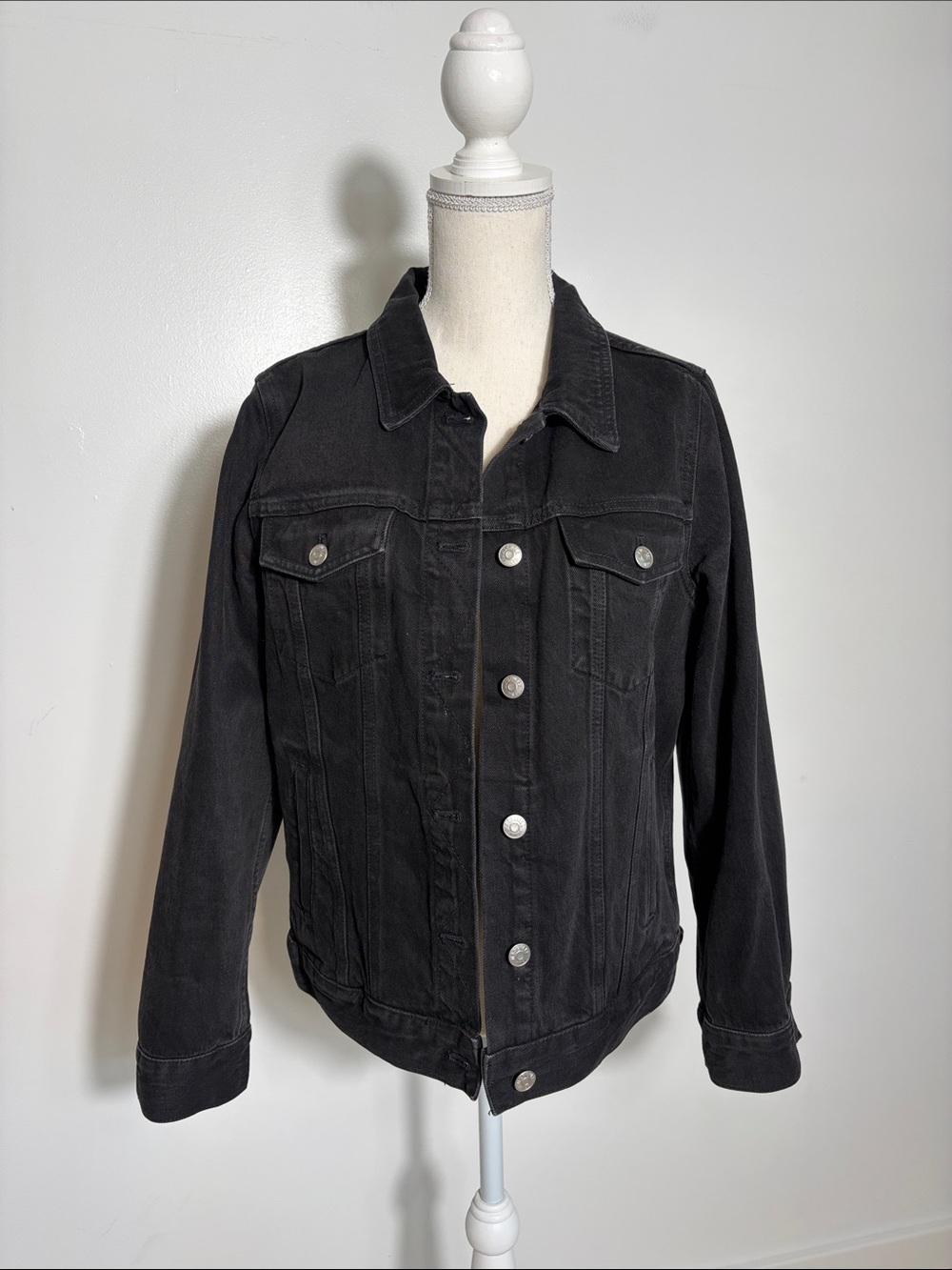 Madewell Classic Black Denim Jacket Large
